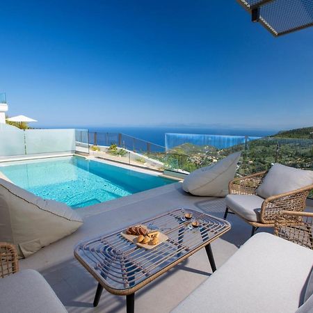 Inorato - Luxury Villa With Private Swimming Pool Kalamítsi Buitenkant foto