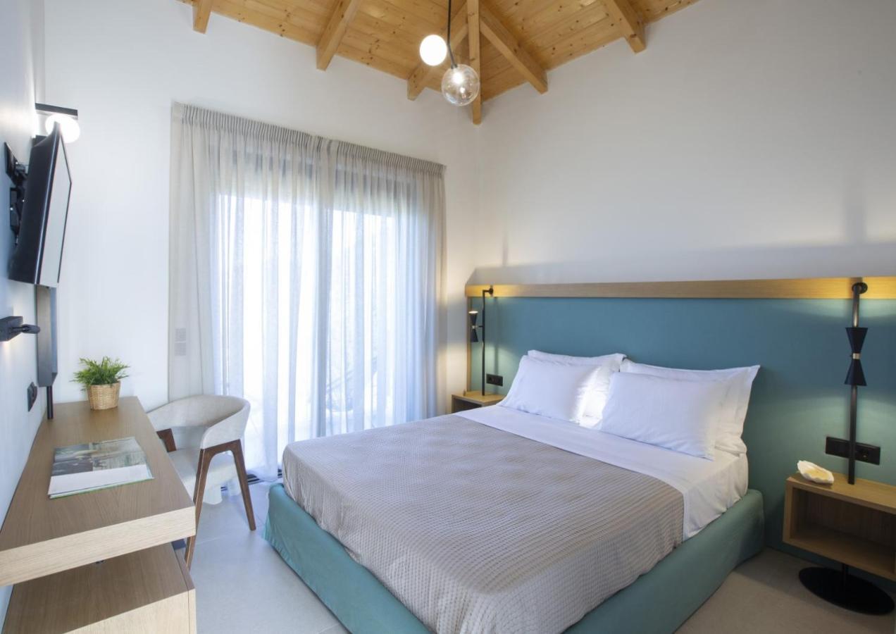 Inorato - Luxury Villa With Private Swimming Pool Kalamítsi Buitenkant foto